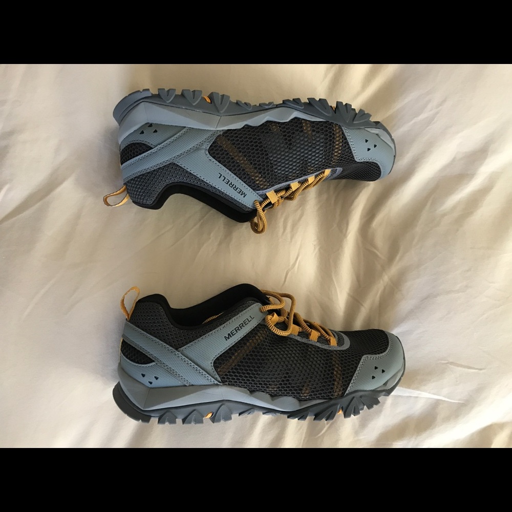 Men’s Merrell Riverbed 2 Hiking Sneaker NWOT